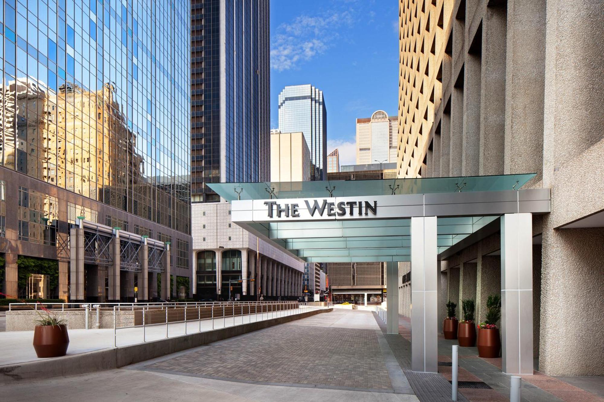 The Westin Dallas Downtown Hotel Exterior photo